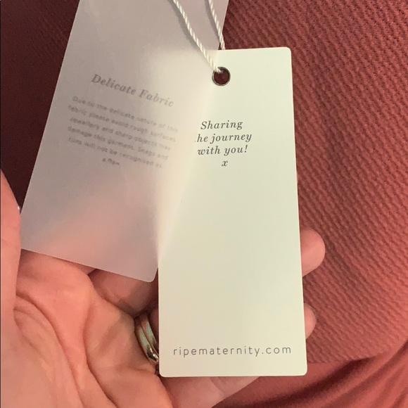 Ripe Maternity-Off the Shoulder Dress NWT - Picture 2 of 7